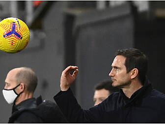 Lampard relieved as Chelsea re...
